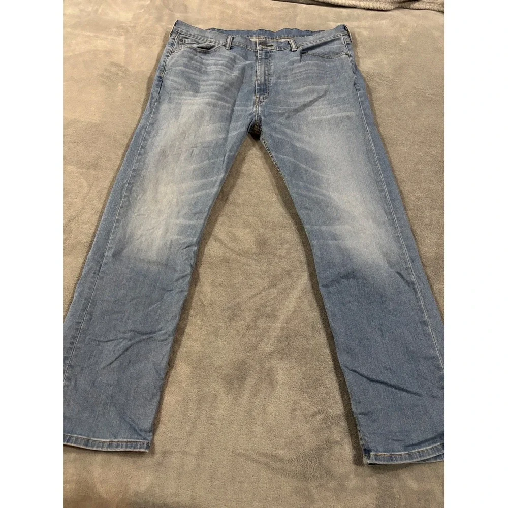 Levis 505 Regular Fit Straight Leg Jeans Mens 40x32 Medium Wash Blue Denim
